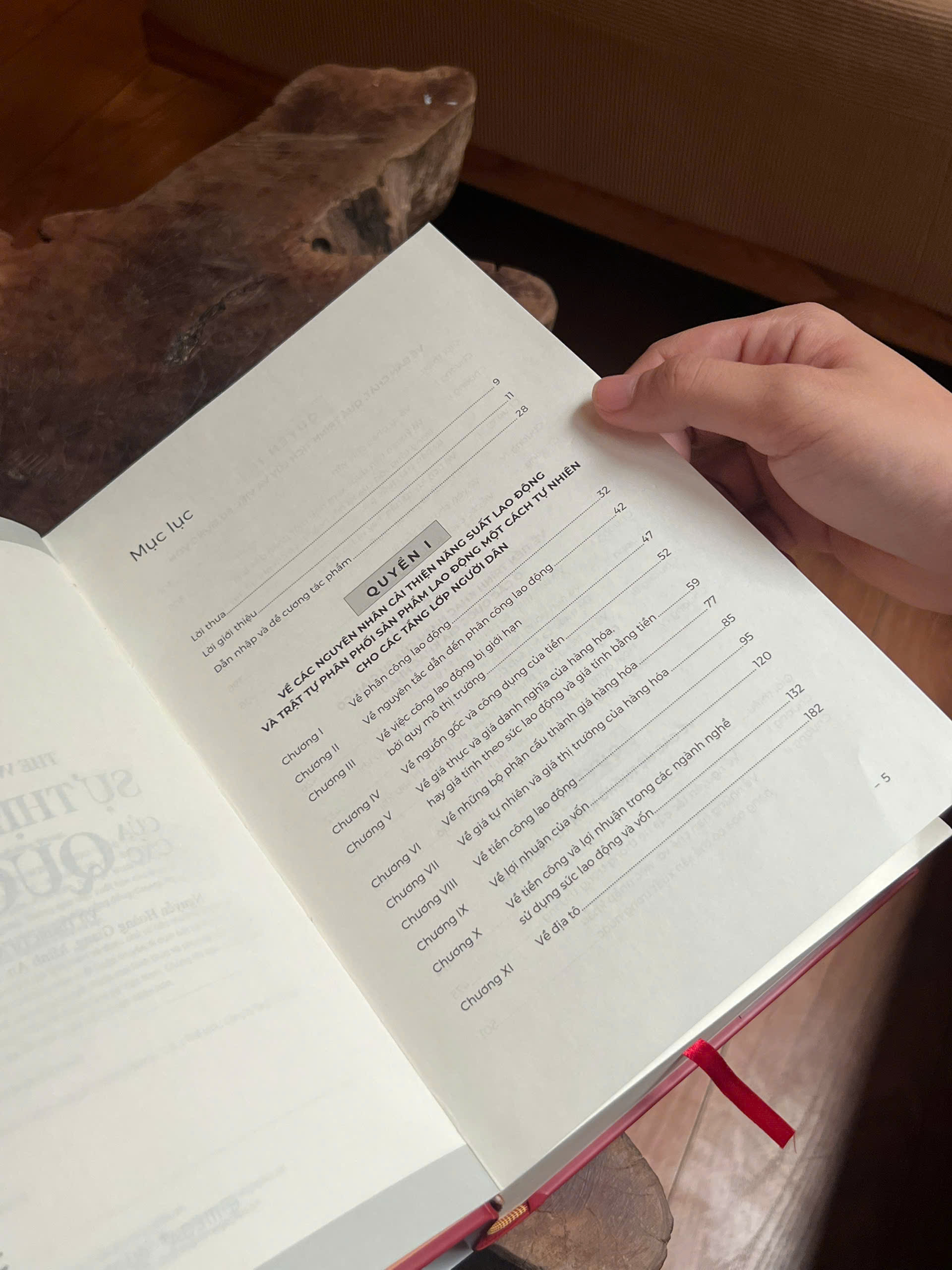 Su Thinh Vuong Cua Cac Quoc Gia - Bia Cung