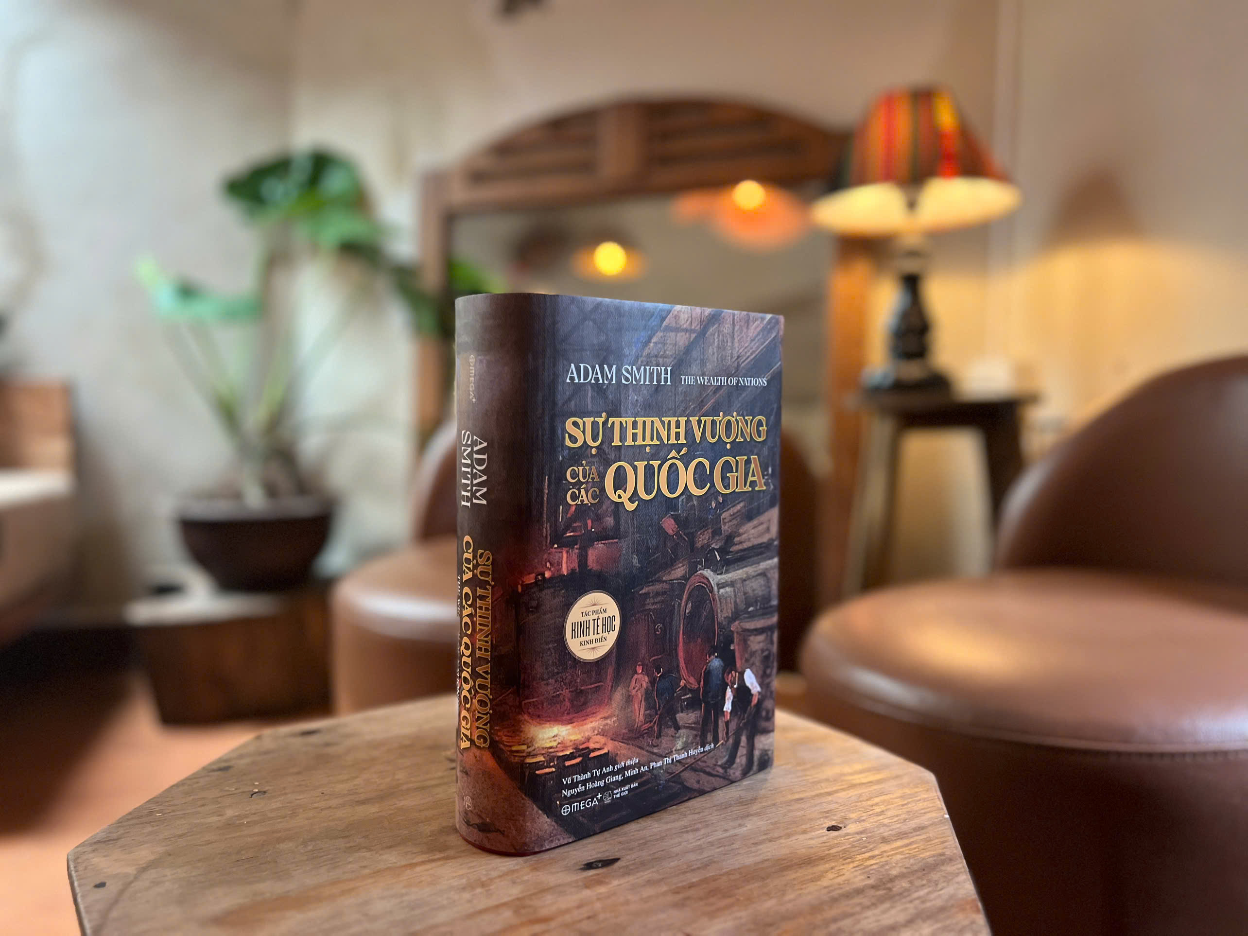 Su Thinh Vuong Cua Cac Quoc Gia - Bia Cung