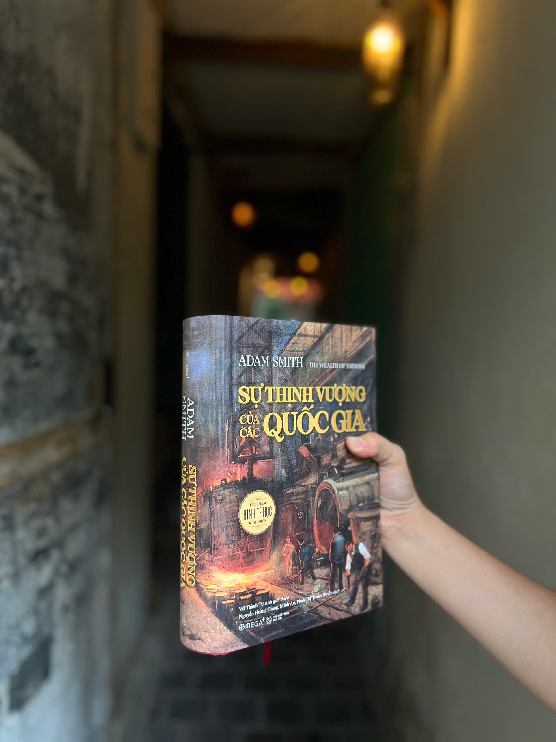 Su Thinh Vuong Cua Cac Quoc Gia - Bia Cung