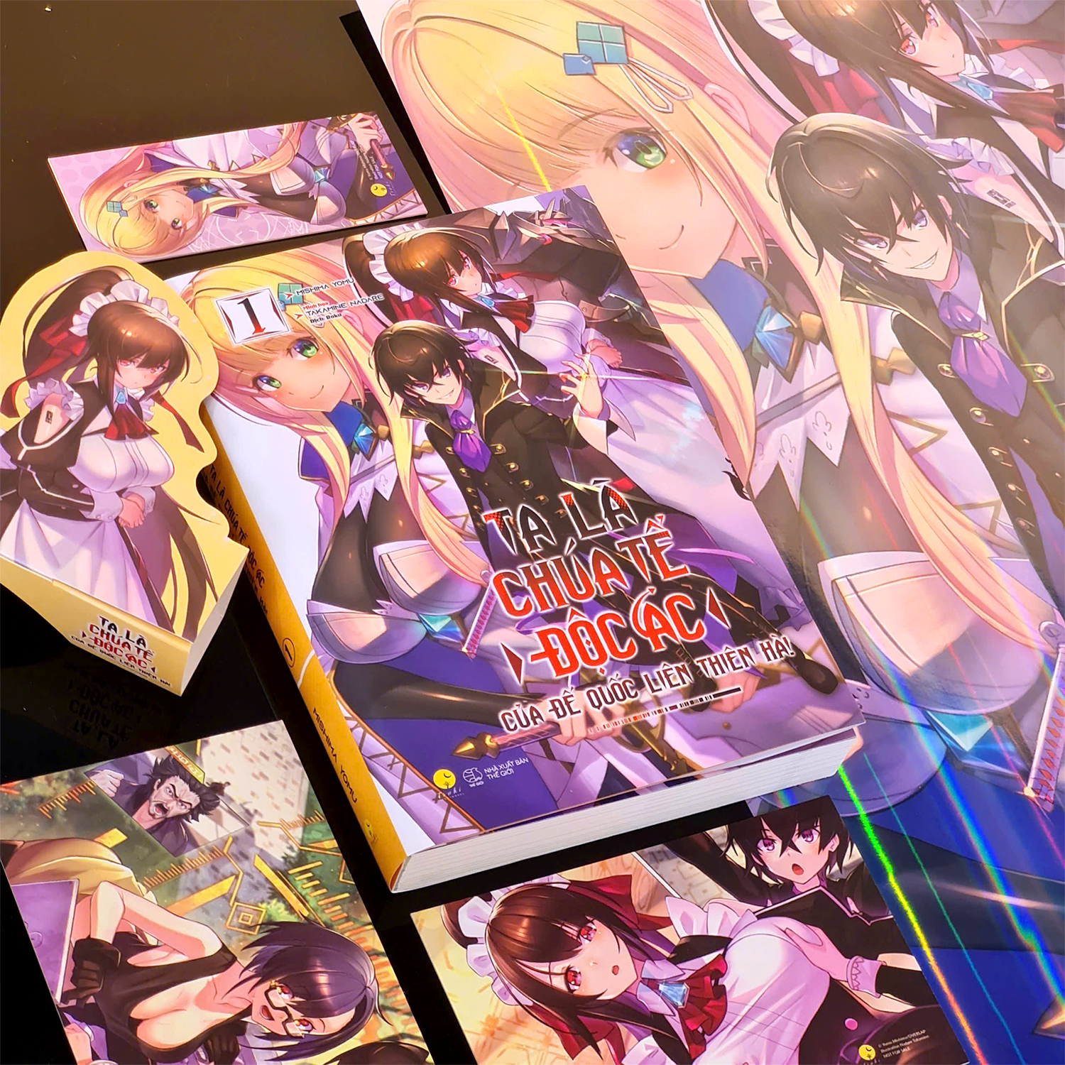 Ta La Chua Te Doc Ac Cua De Quoc Lien Thien Ha - Tap 1 - Ban Dac Biet - Tang Kem 1 Bookmark Boi Cung + 2 Postcard Boi Cung + 1 Popup Ivory + 1 Poster Hologram