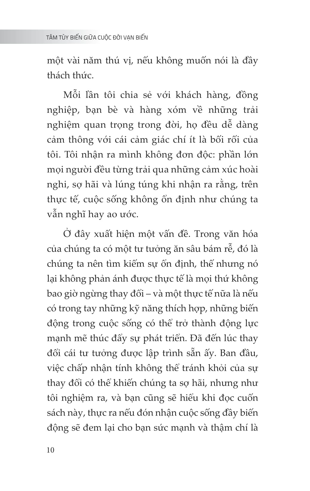 Tam Tuy Bien Giua Cuoc Doi Van Bien