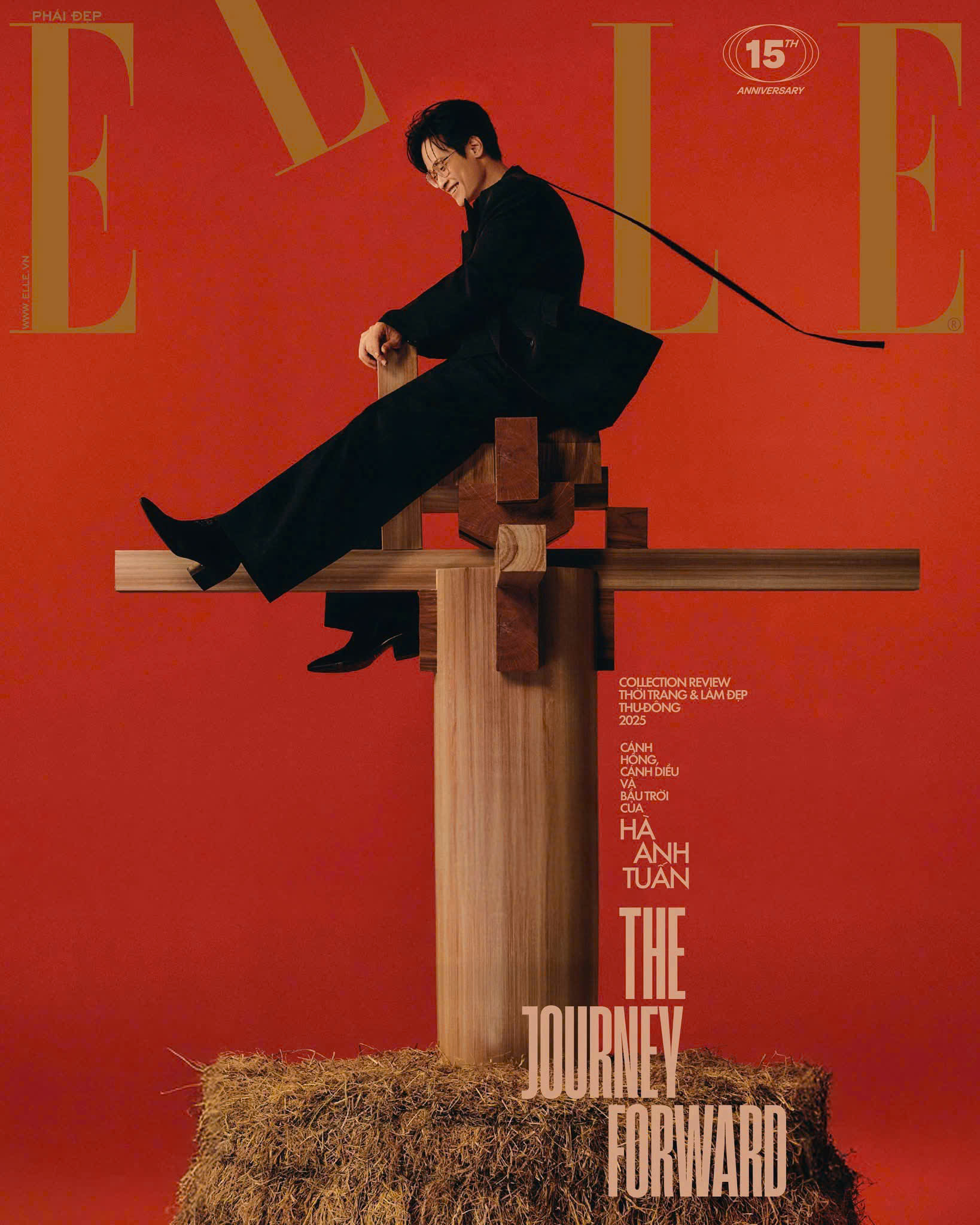 Tap Chi Phai Dep Elle Thang 8/2025 - The Journey Forward - Bia Ha Anh Tuan