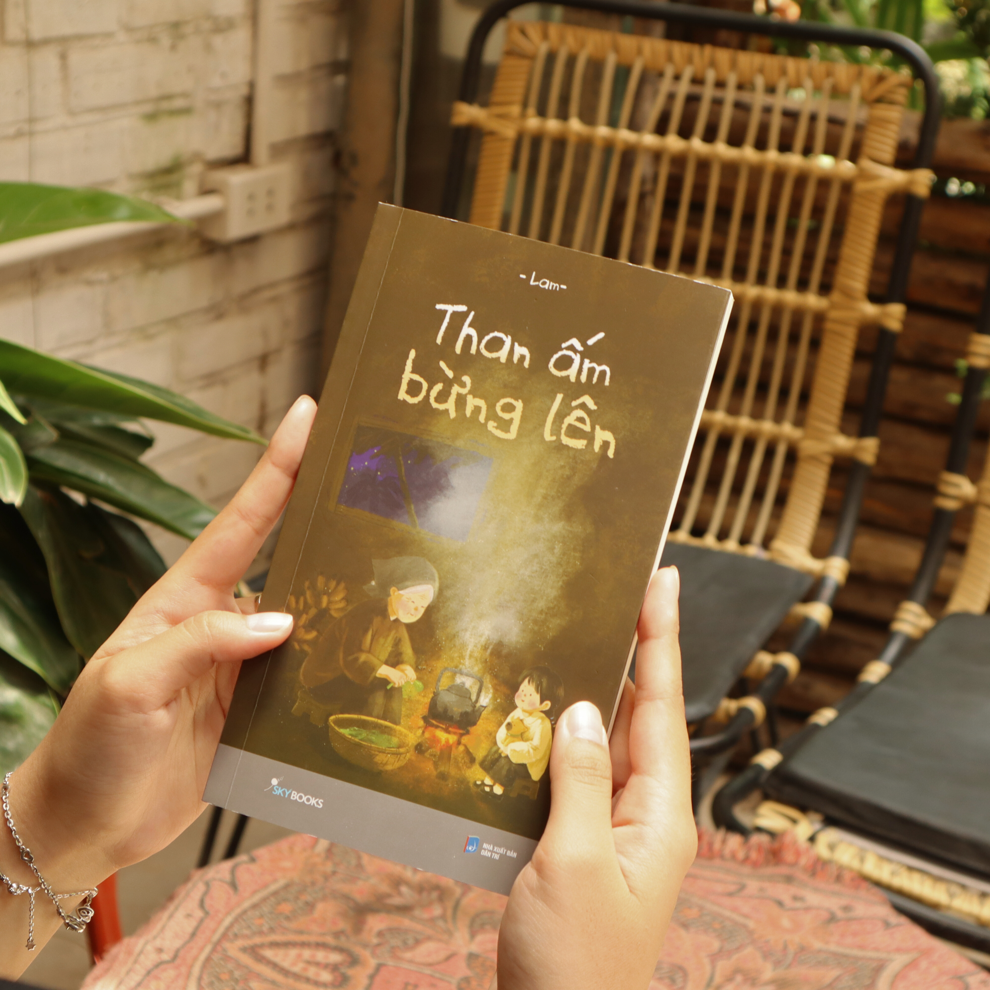 Than Am Bung Len - Tang Kem Bookmark