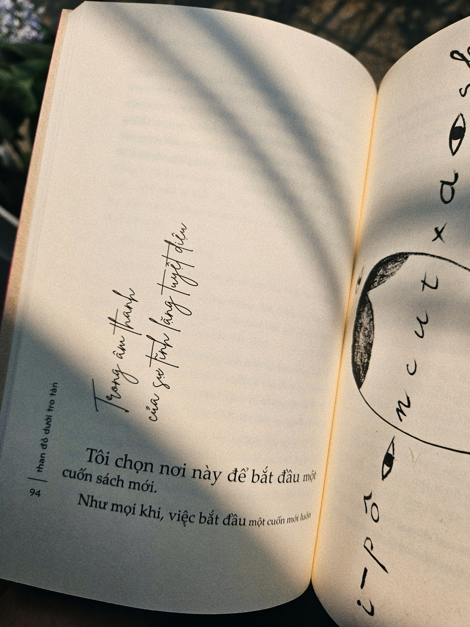 than đỏ dưới tro tàn