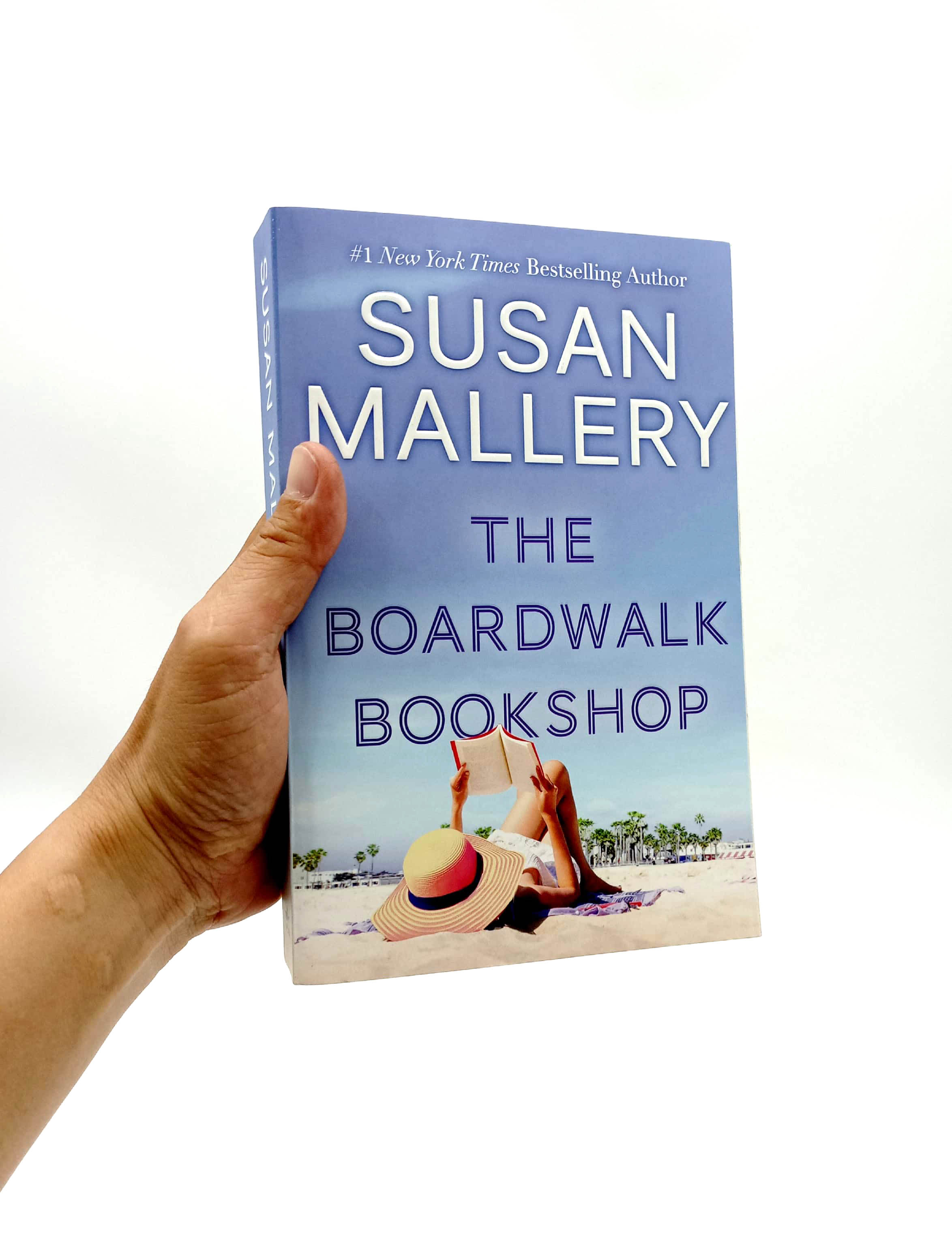 the boardwalk bookshop: a 2022 beach read