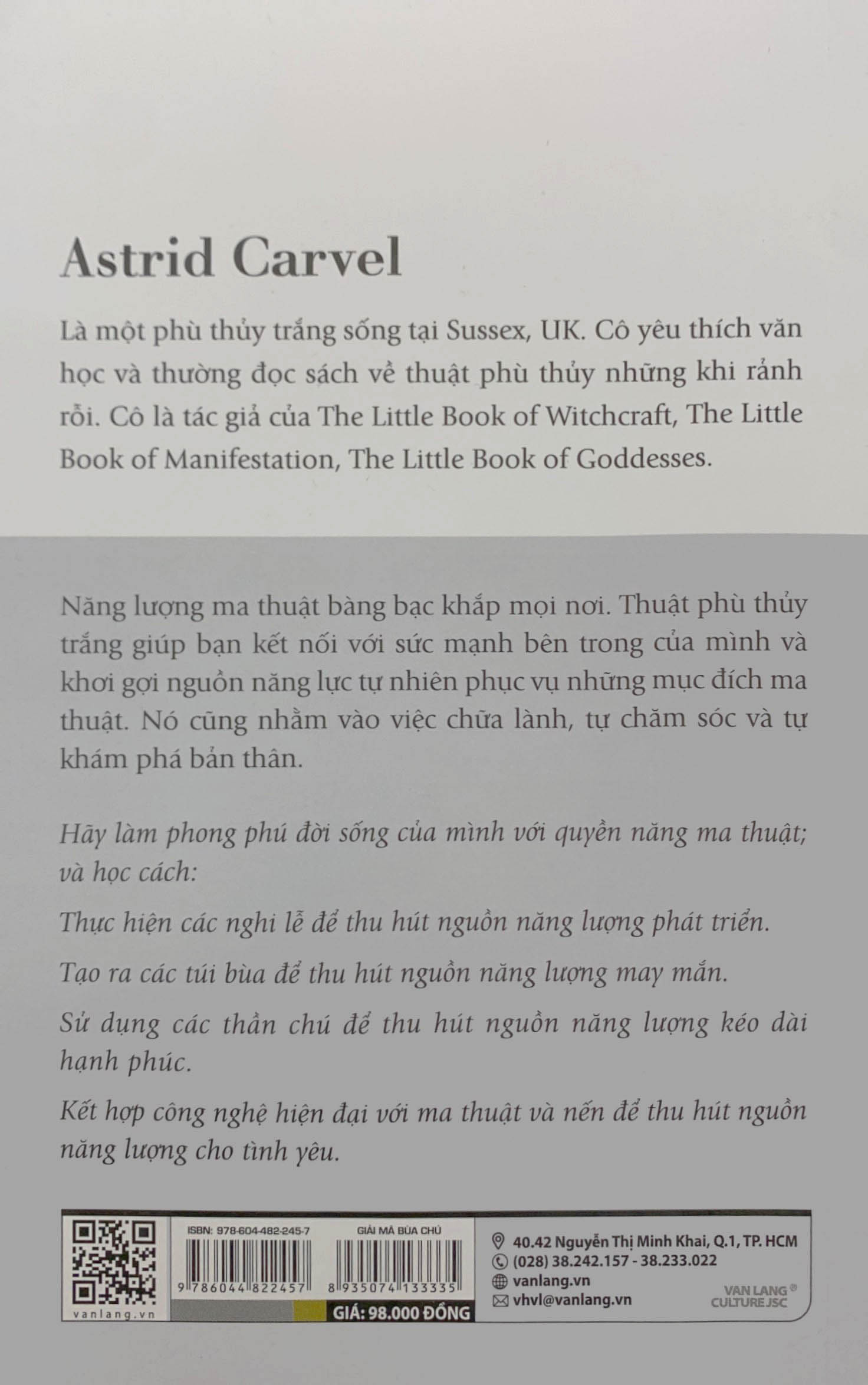 the little book of spells - giải mã bùa chú