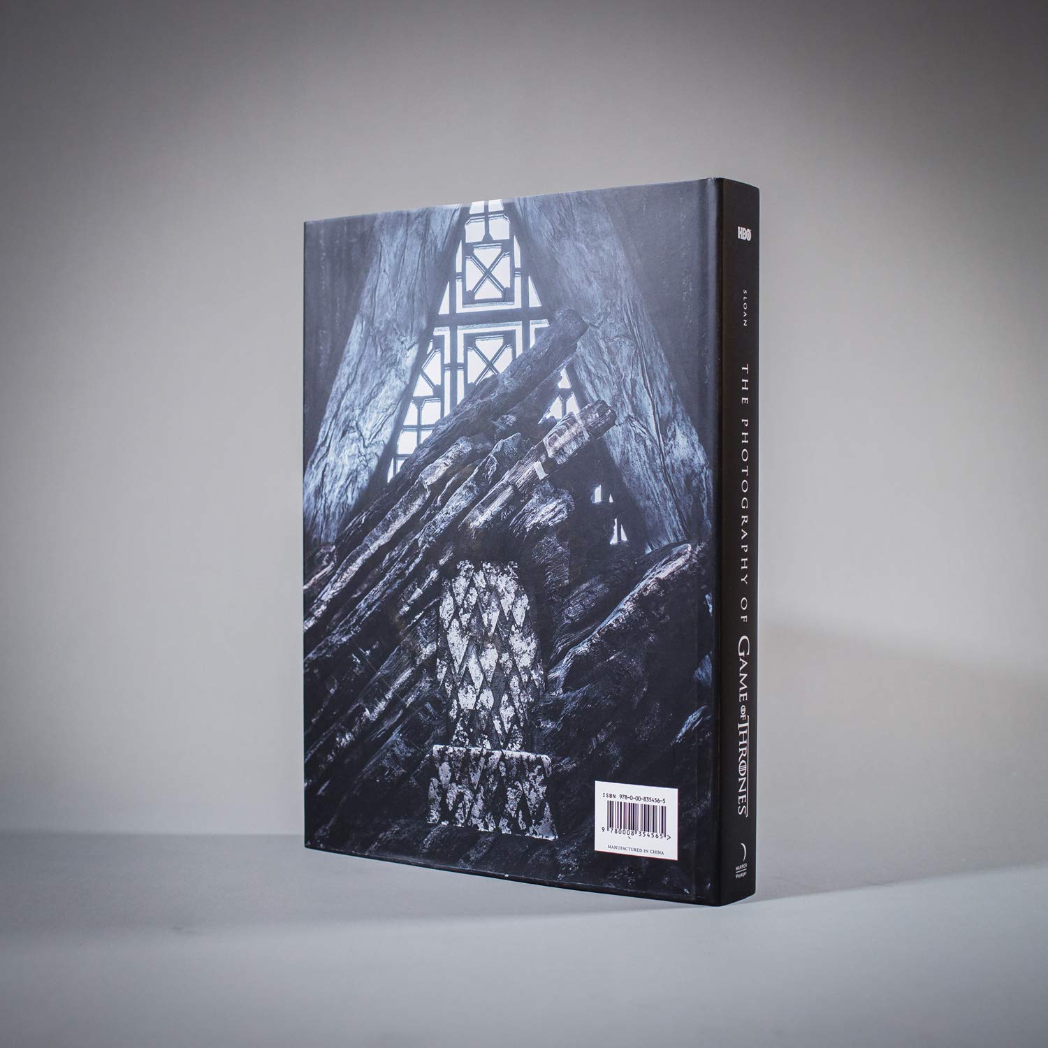 the photography of game of thrones : the official photo book of season 1 to season 8