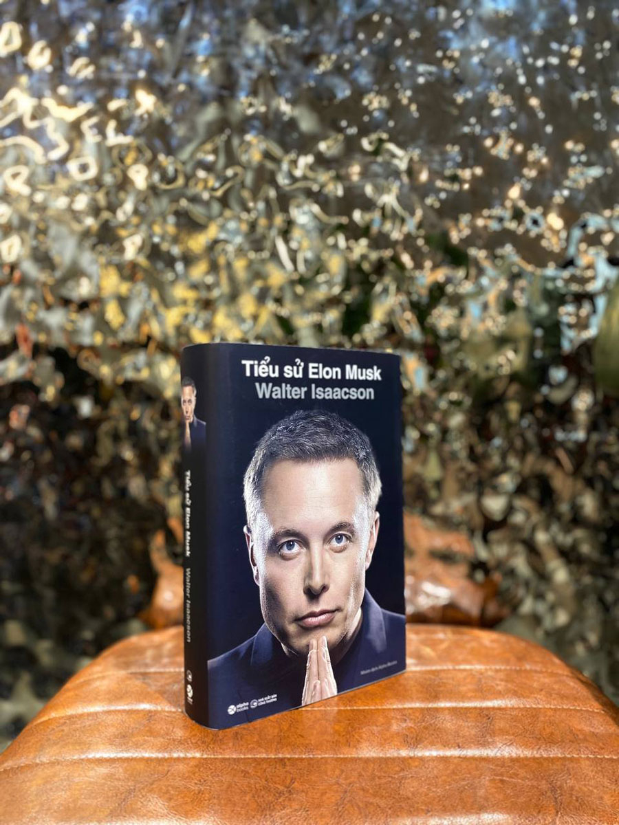 tiểu sử elon musk - bìa cứng