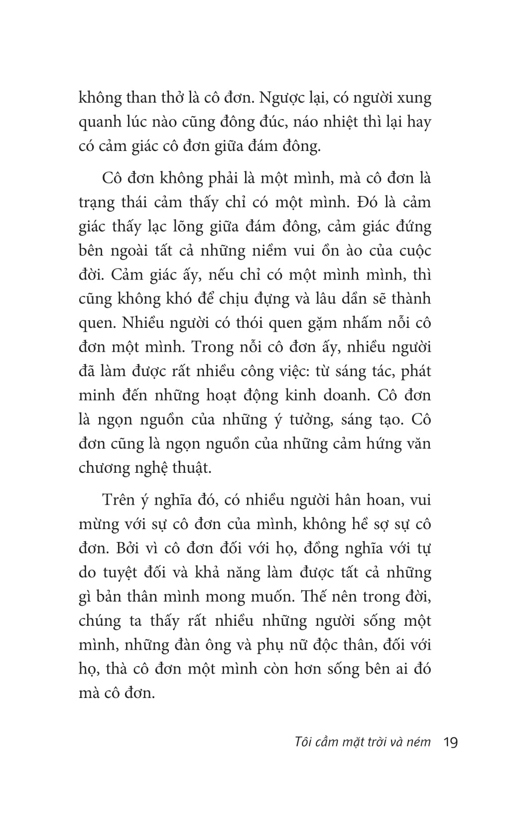 tôi cầm mặt trời và ném