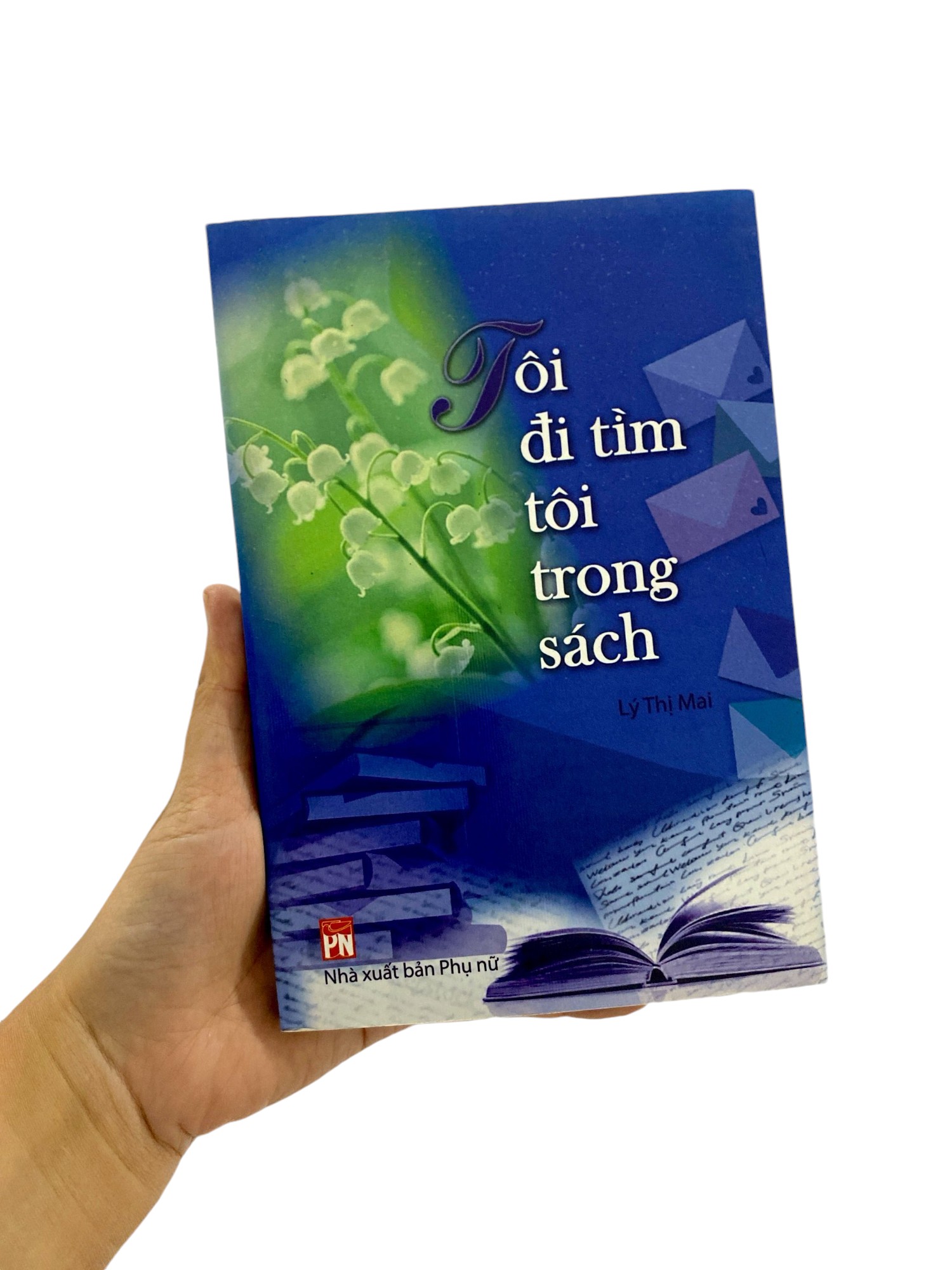 tôi đi tìm tôi trong sách