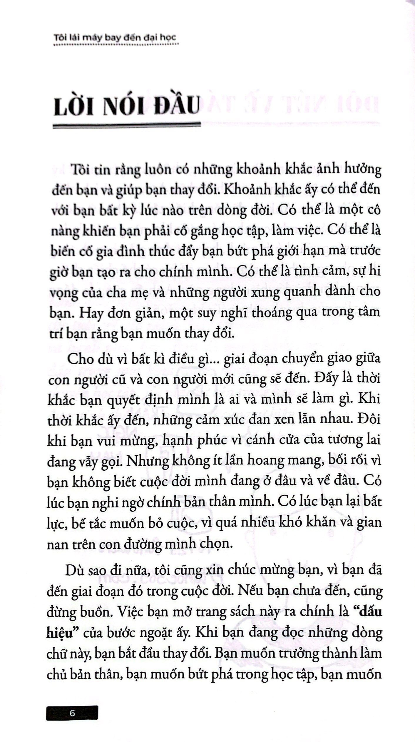 tôi lái máy bay đến đại học