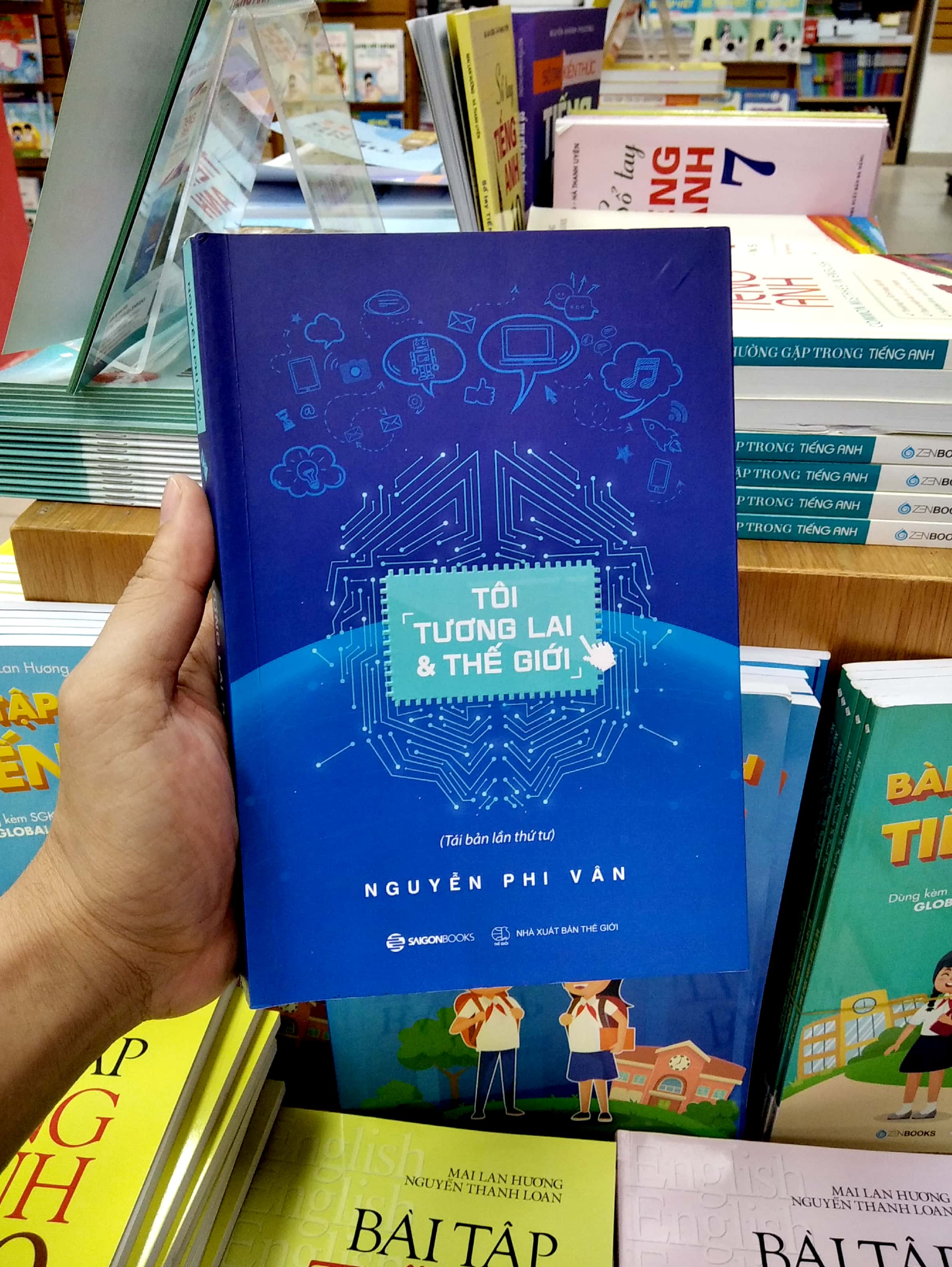 tôi, tương lai và thế giới