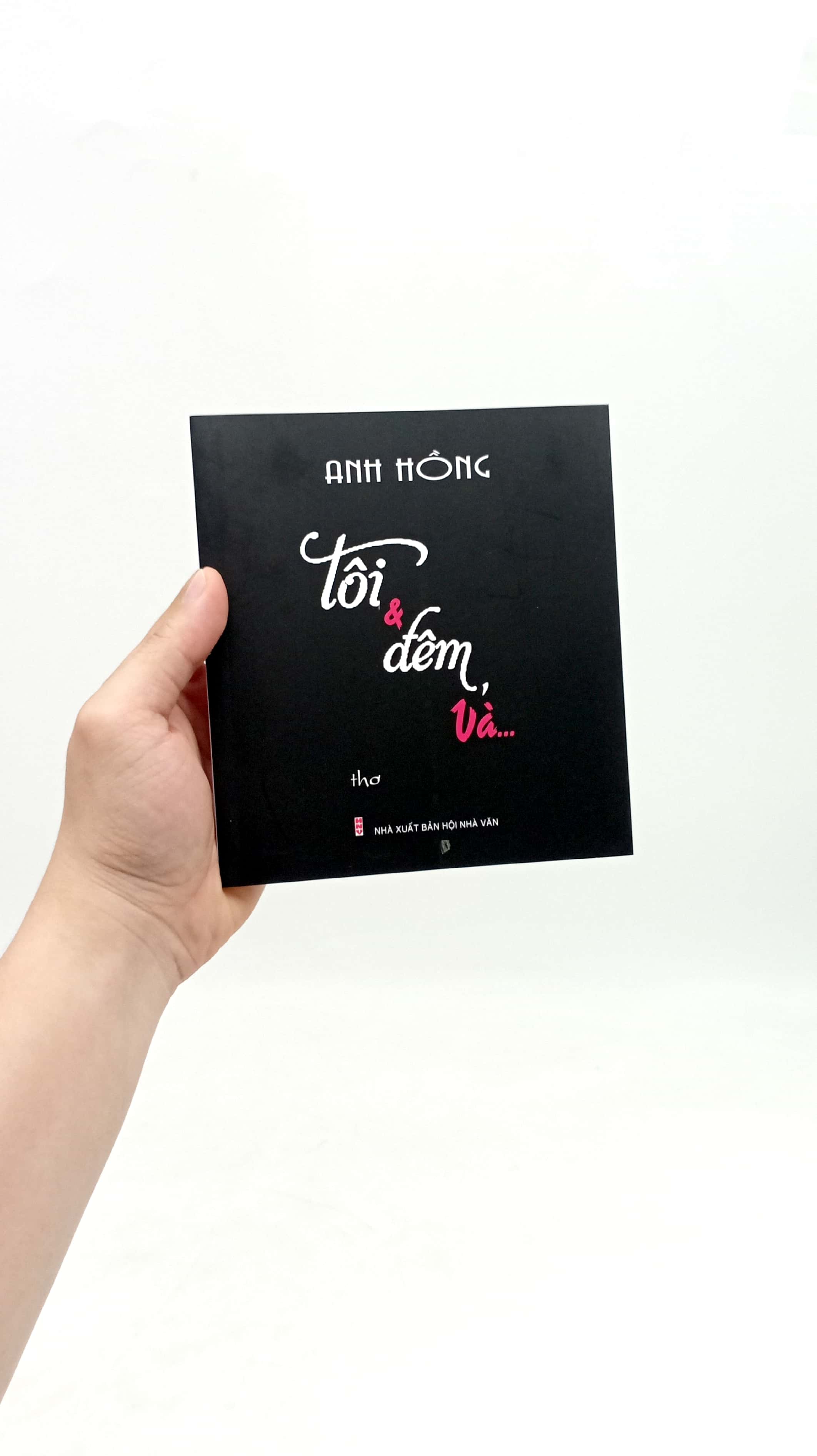 tôi và đêm, và …