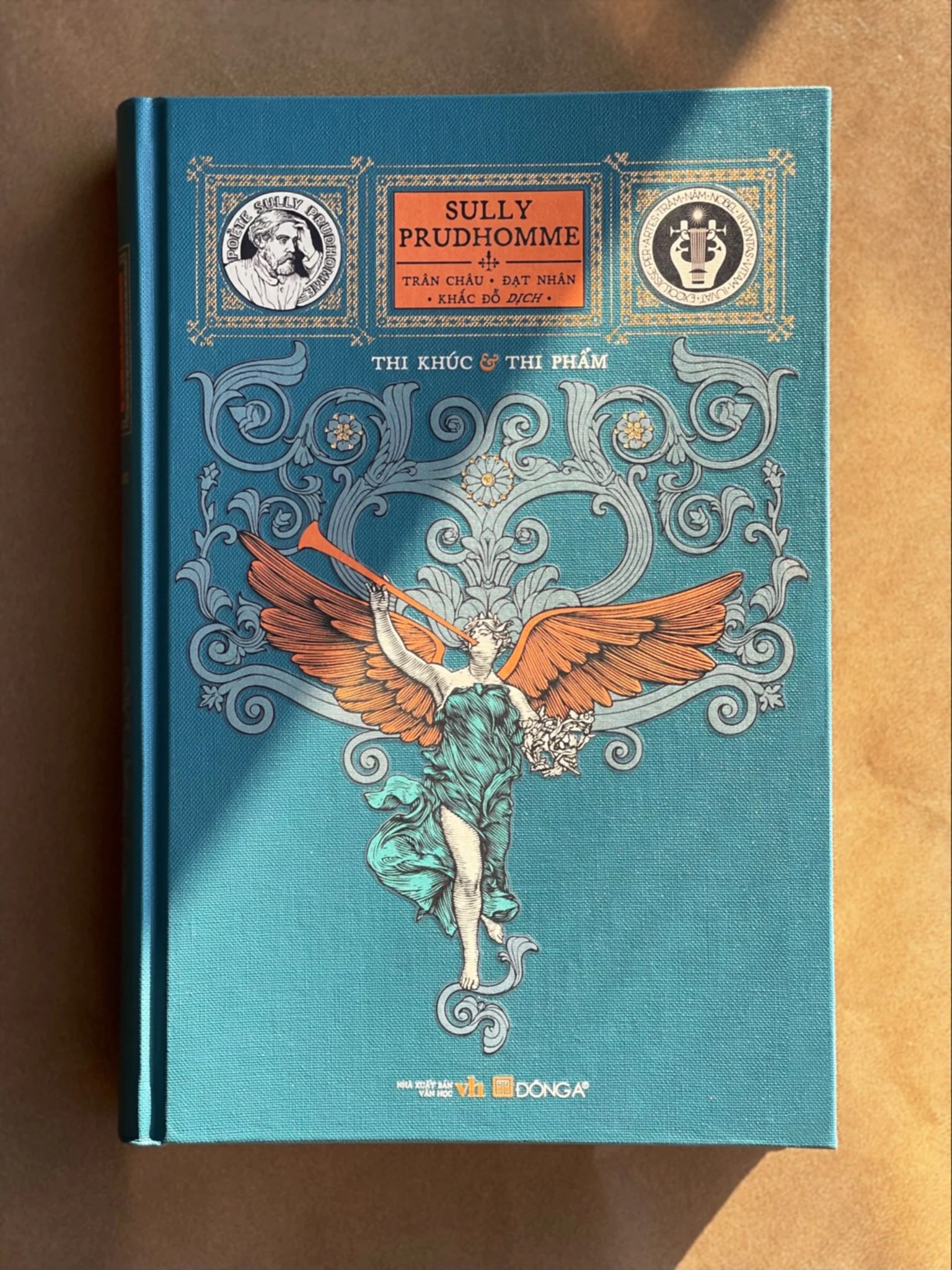trăm năm nobel - thi khúc và thi phẩm - ấn bản giới hạn - bìa cứng