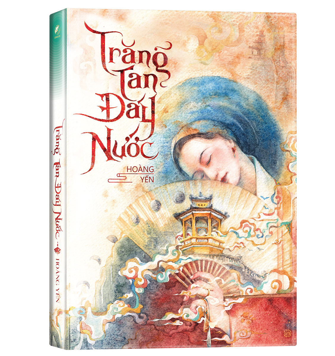 trăng tan đáy nước