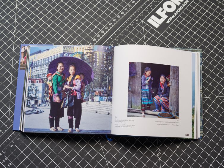 Tren Dinh Doi Thay - Mountains Of Change - Bia Cung