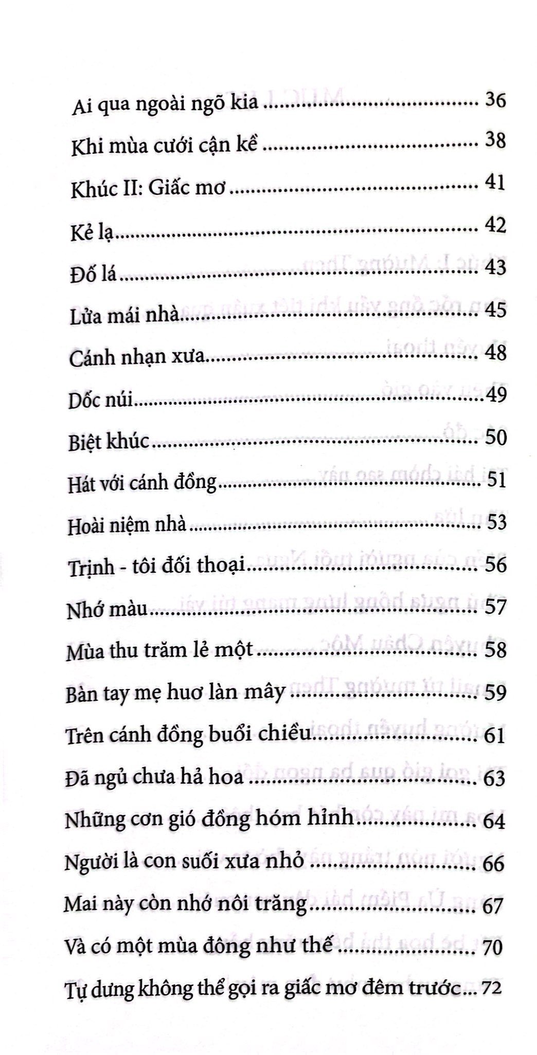 triền non xanh dắt tôi đi mãi - tập thơ