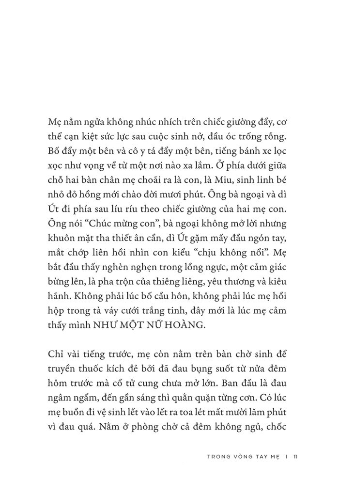 trong vòng tay mẹ