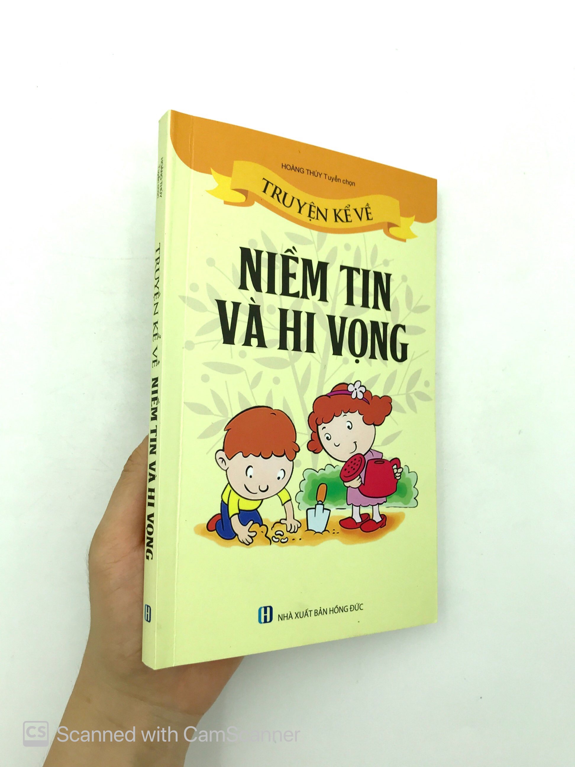 truyện kể về niềm tin và hi vọng (tái bản 2019)