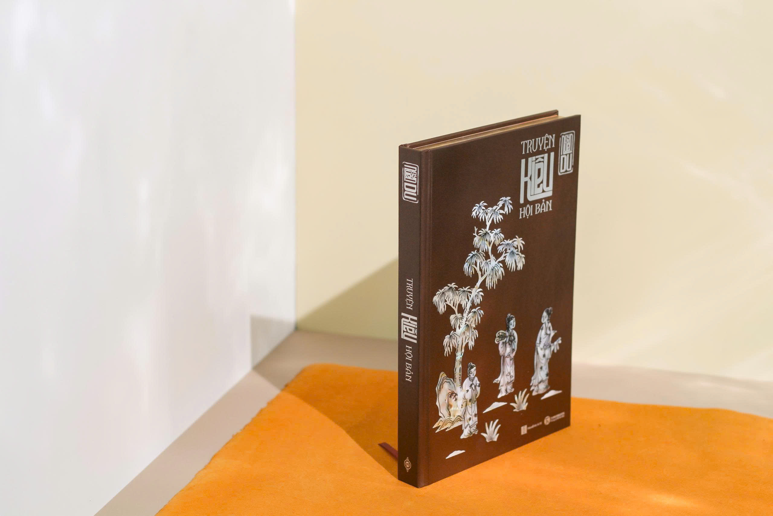 Truyện Kiều Hội Bản - Ấn Bản Khảm Trai