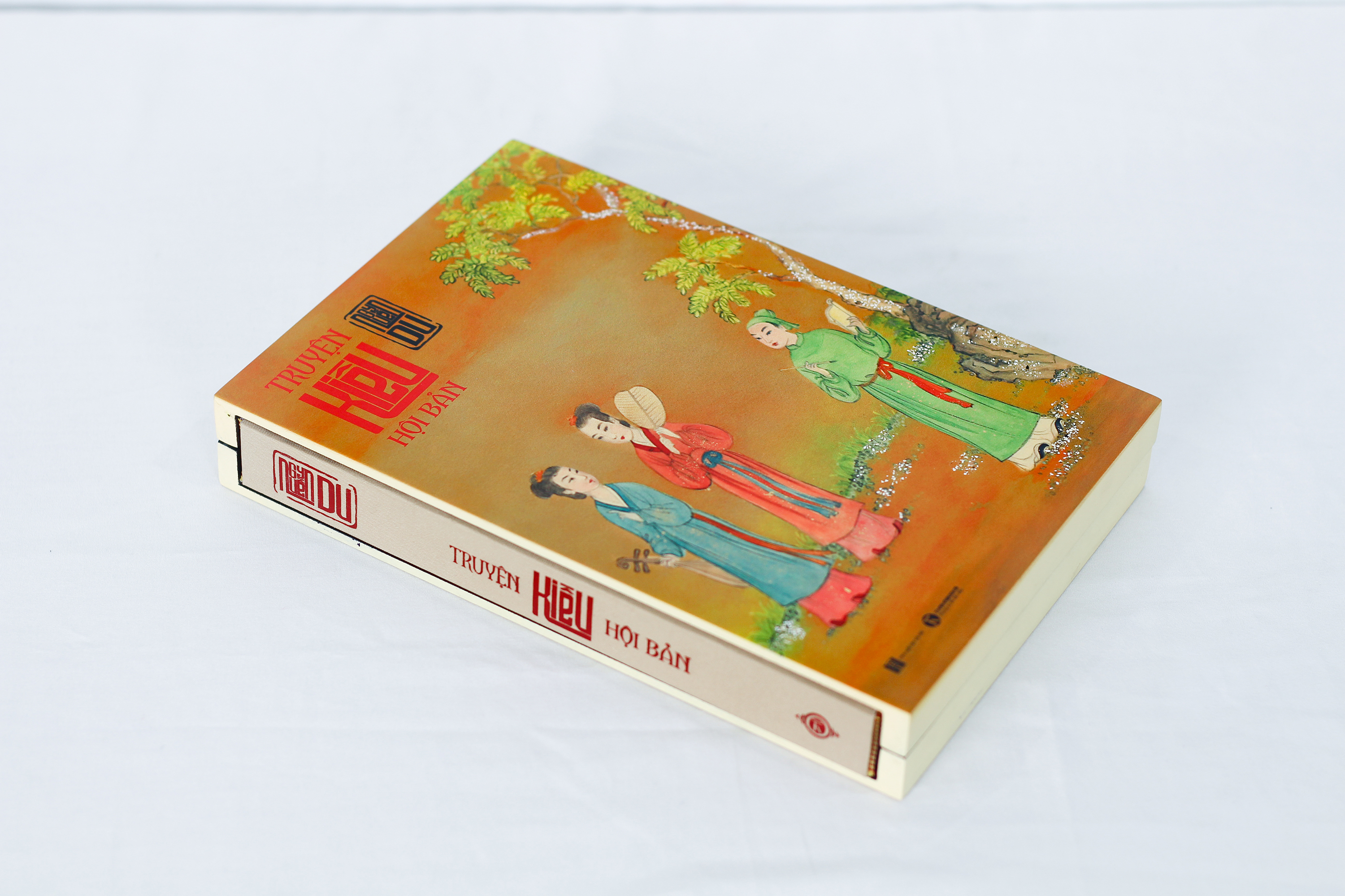 Truyện Kiều Hội Bản - Ấn Bản Sơn Mài