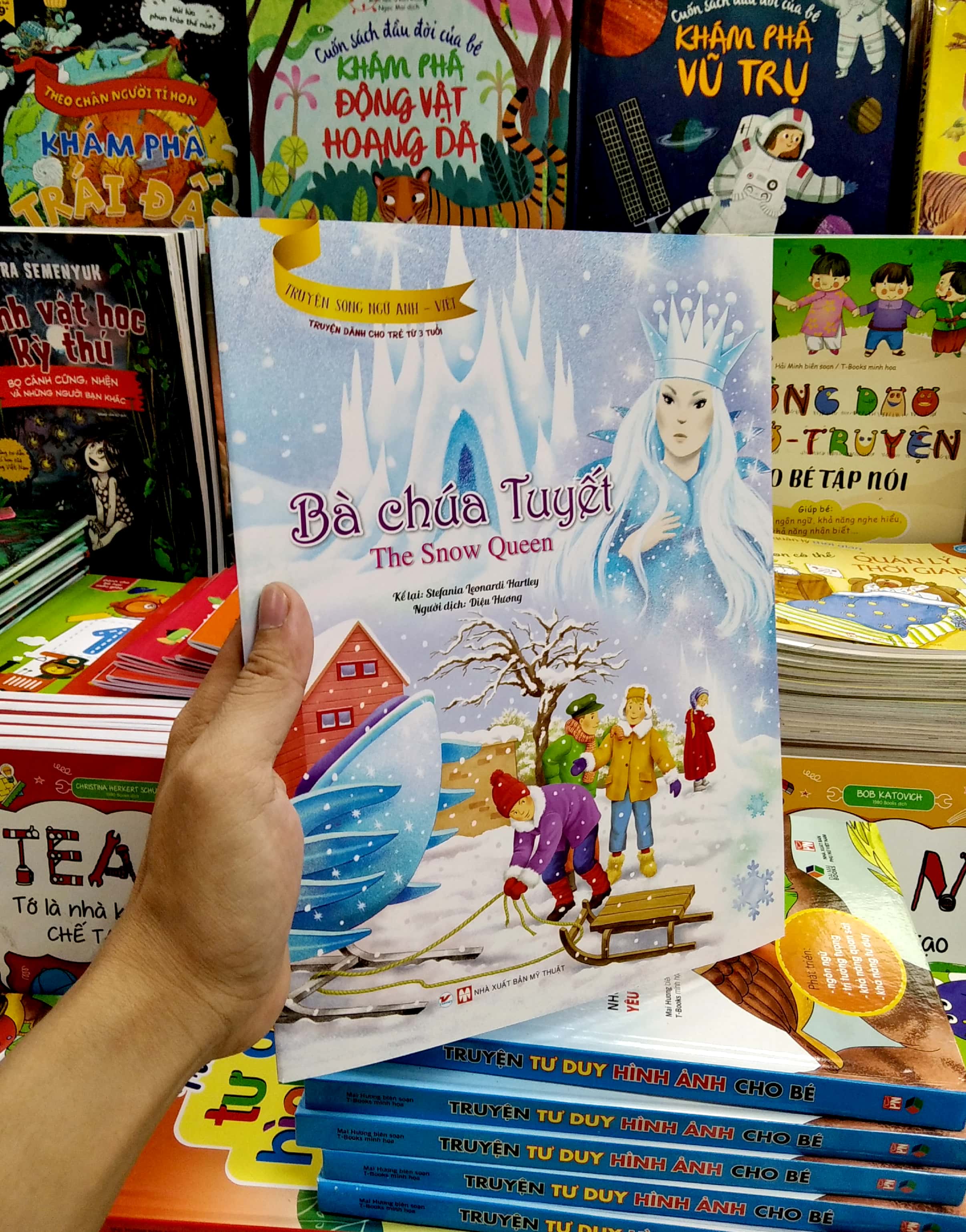 truyện song ngữ anh - việt: bà chúa tuyết