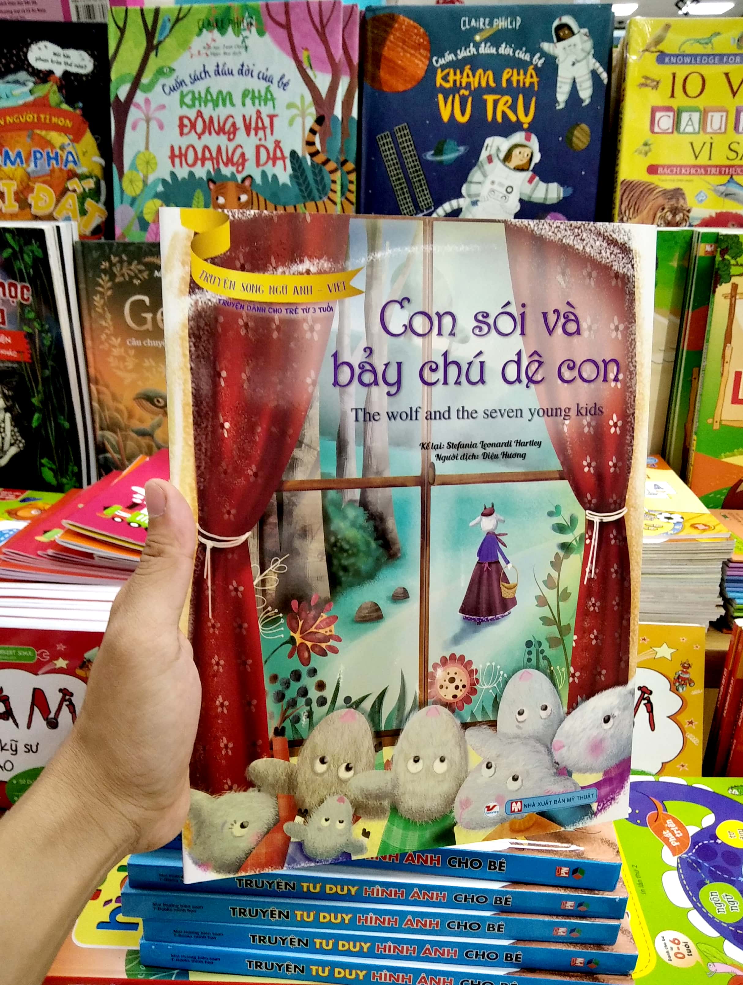 truyện song ngữ anh - việt: con sói và bảy chú dê con