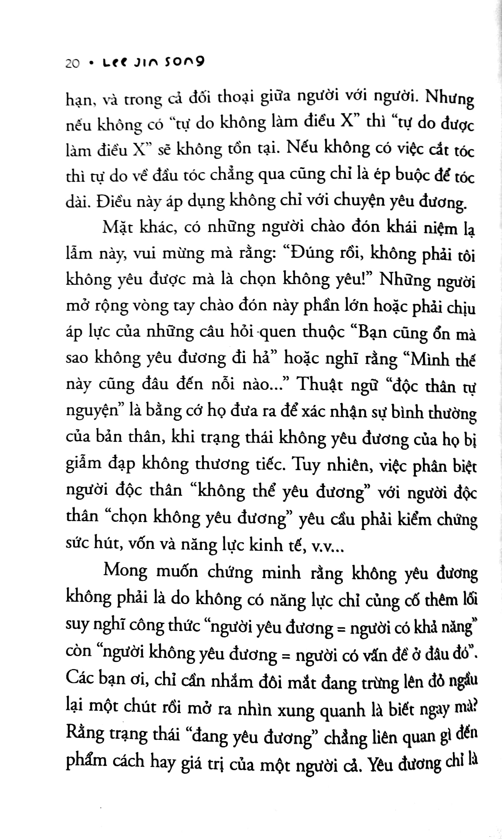 tự do không yêu đương