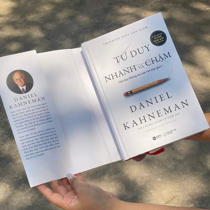 tư duy nhanh và chậm - bìa cứng