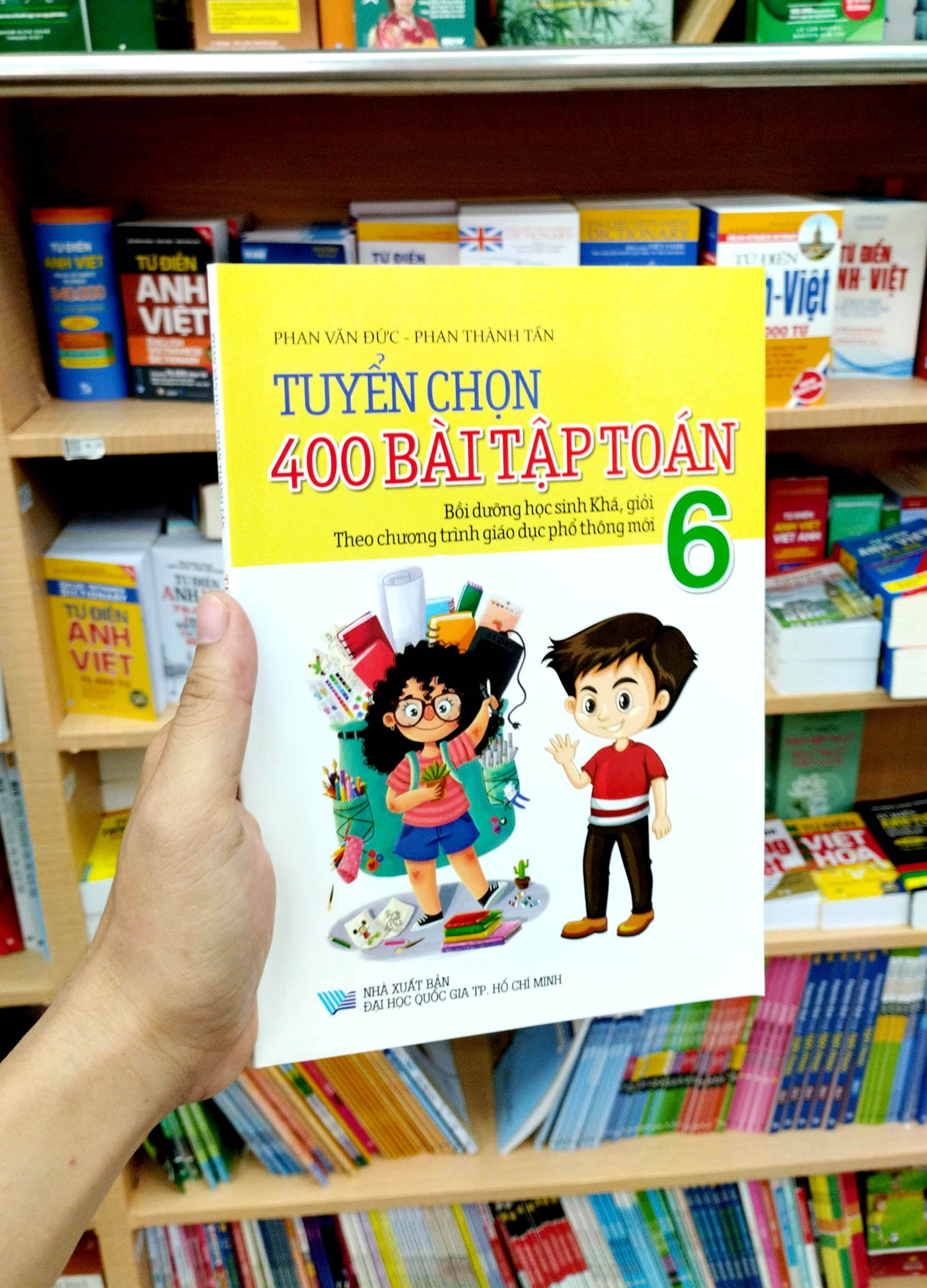 tuyển chọn 400 bài tập toán 6 (chương trình mới)