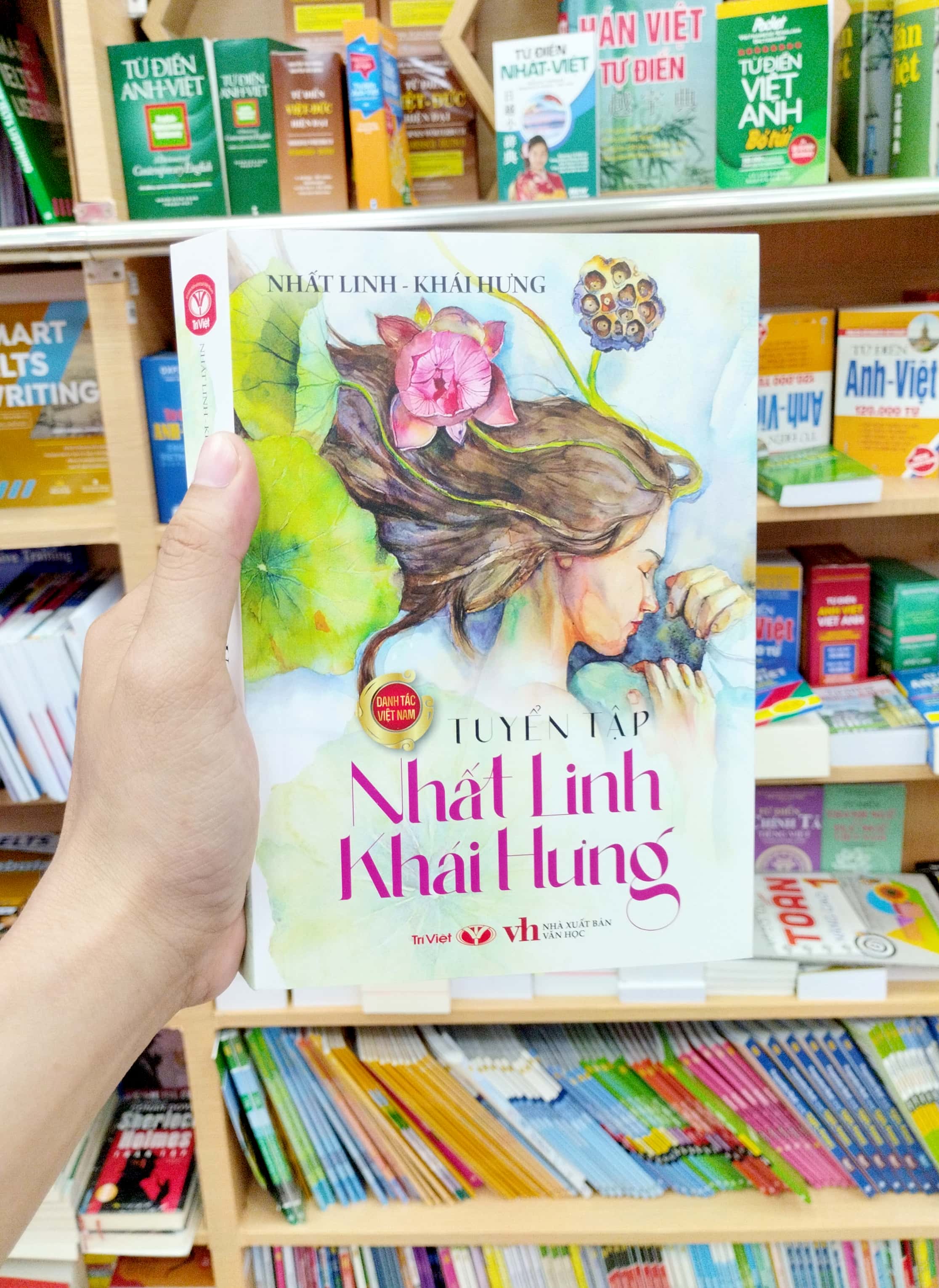 tuyển tập nhất linh - khải hưng