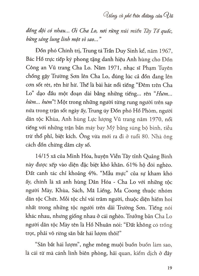 uống cafe trên đường của vũ