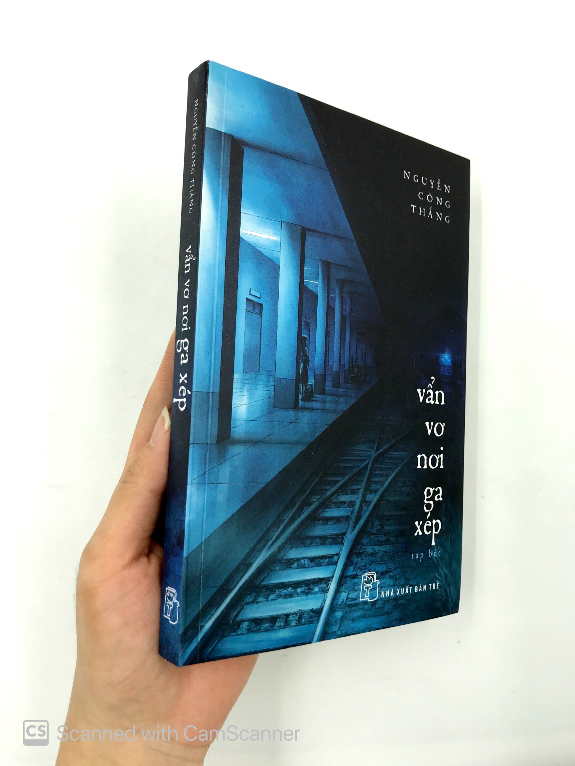 vẩn vơ nơi ga xép