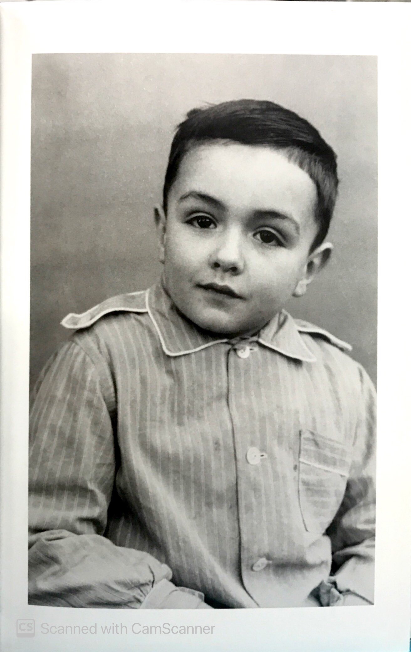 vào bếp cùng nhóc nicolas và bếp trưởng alain ducasse