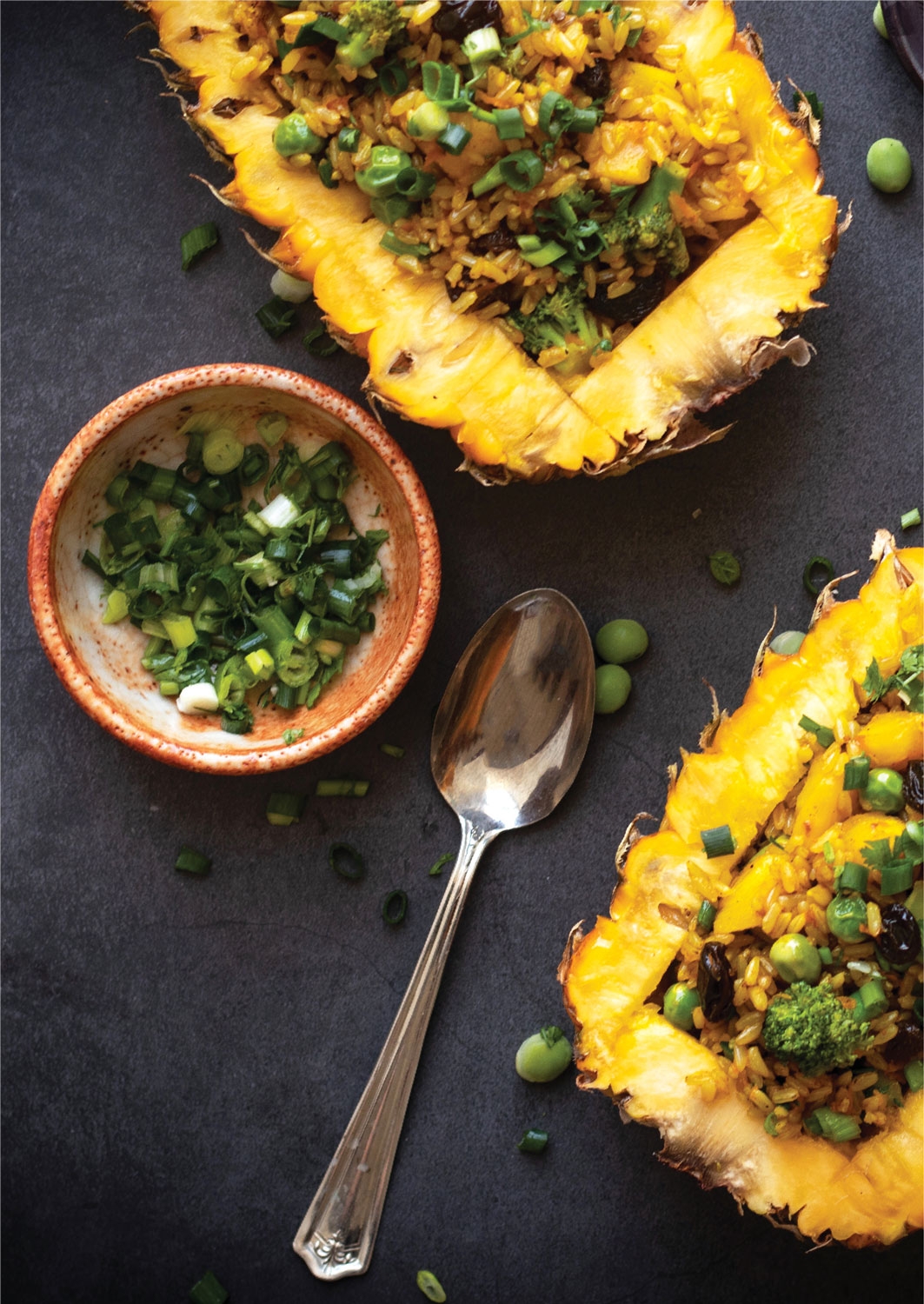 về nhà ăn cơm - 45 công thức thuần chay cho mâm cơm nhà bạn (tái bản 2024)