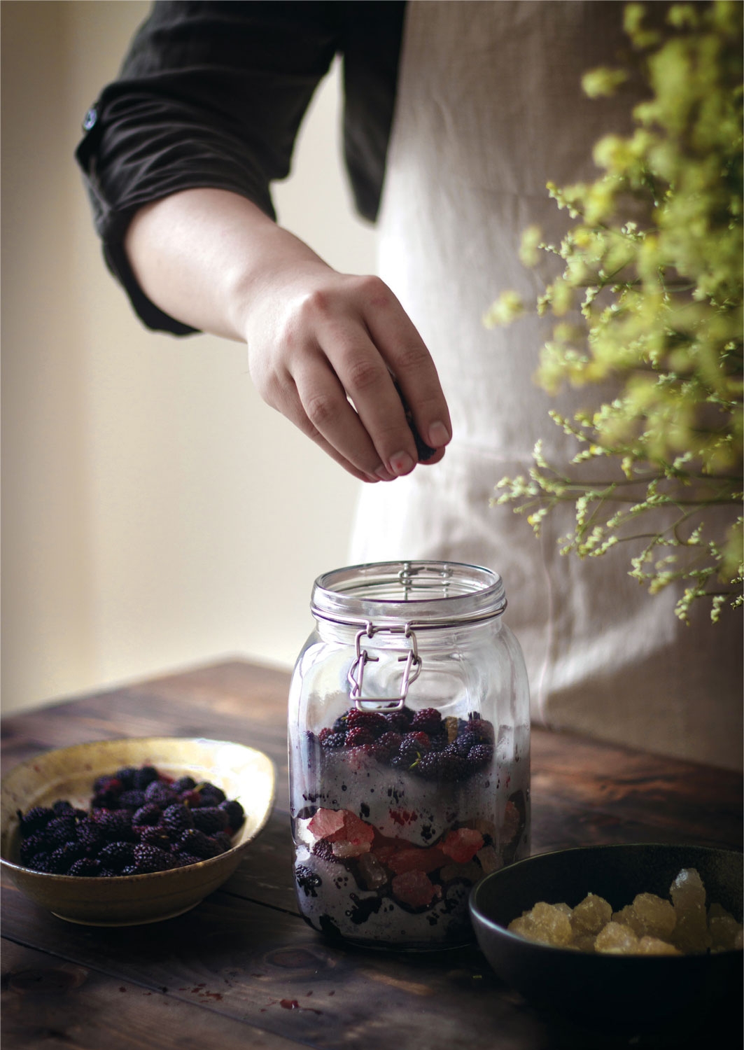 về nhà ăn cơm - 45 công thức thuần chay cho mâm cơm nhà bạn (tái bản 2024)