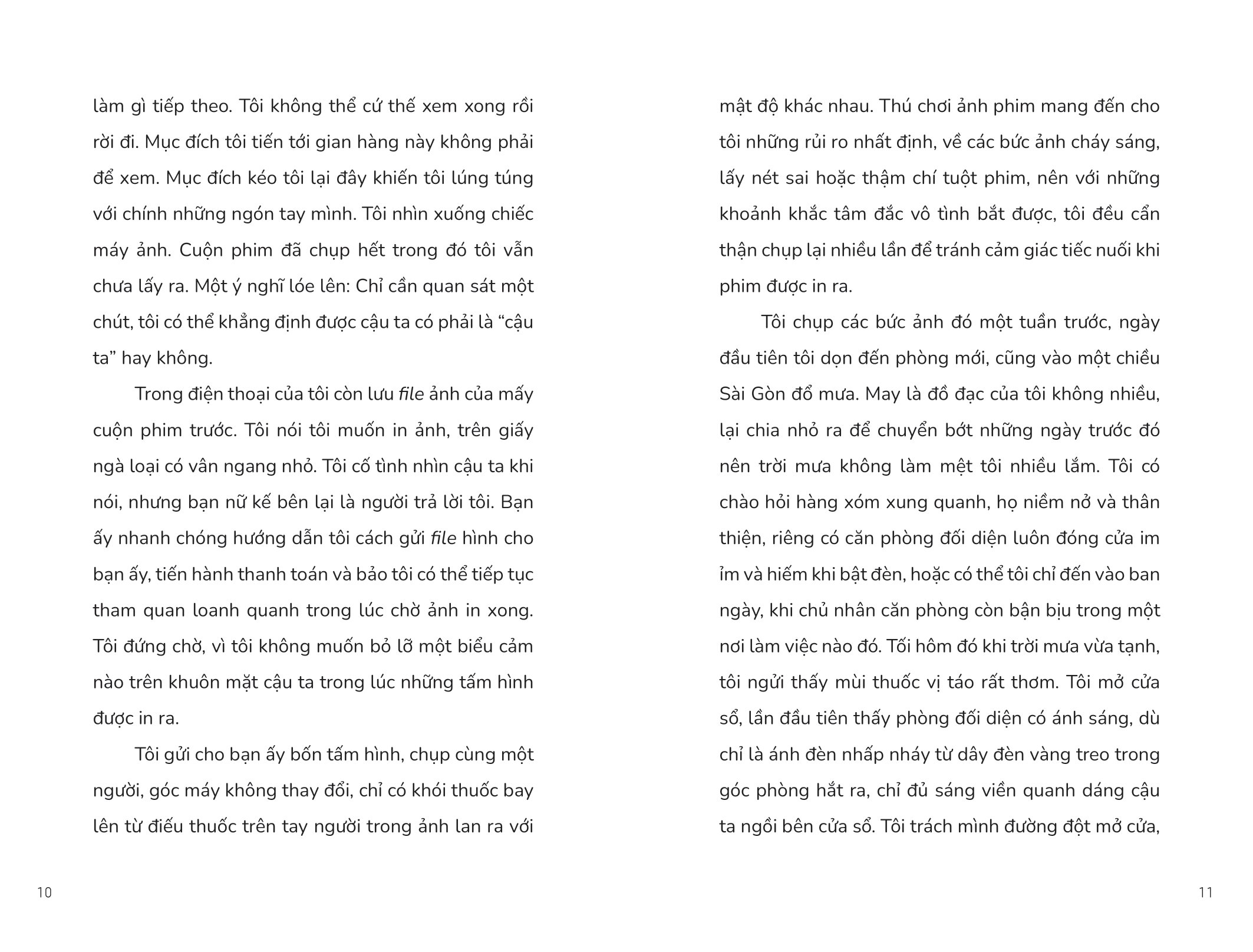 Vệt Buồn Sau Tay Áo