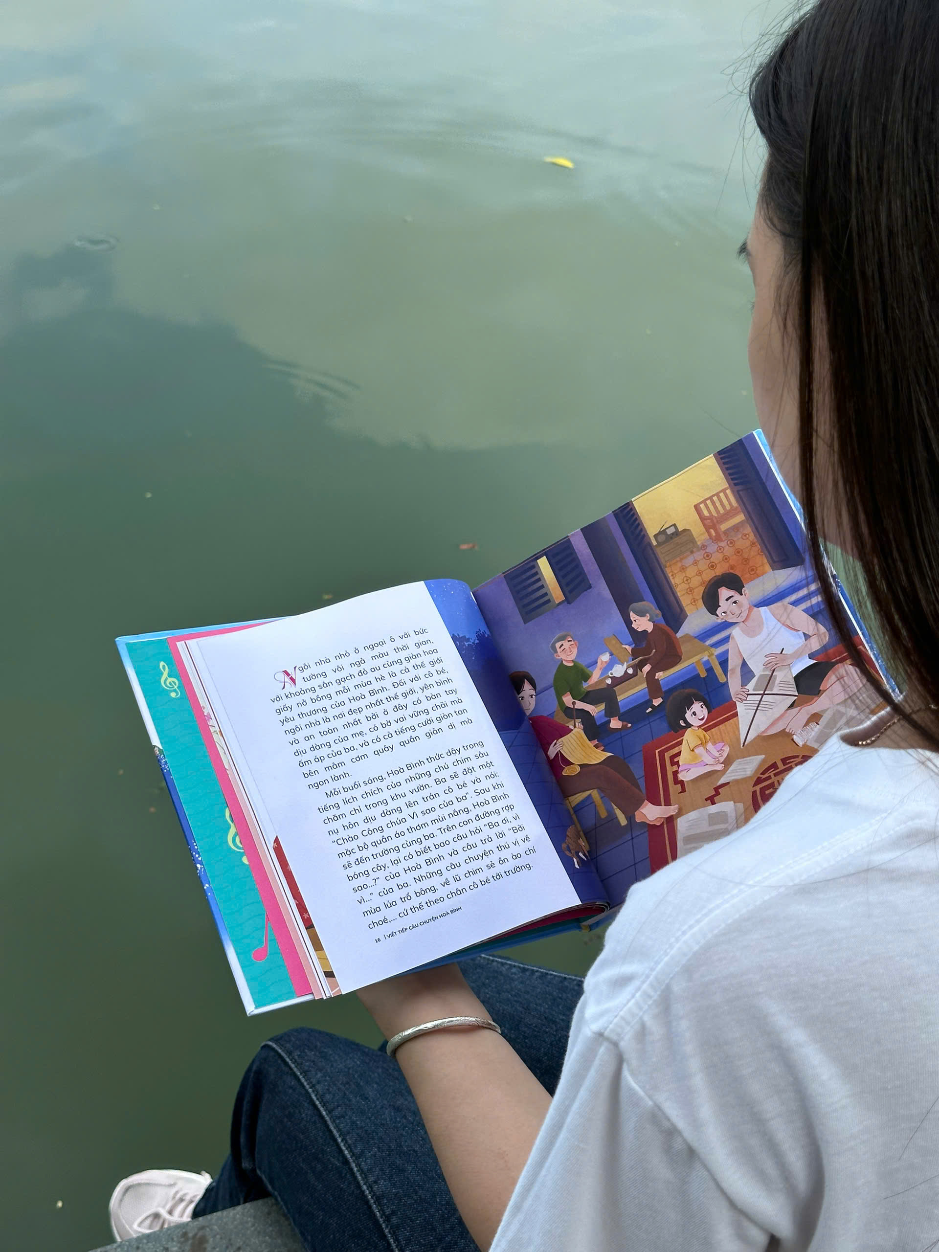 Viet Tiep Cau Chuyen Hoa Binh