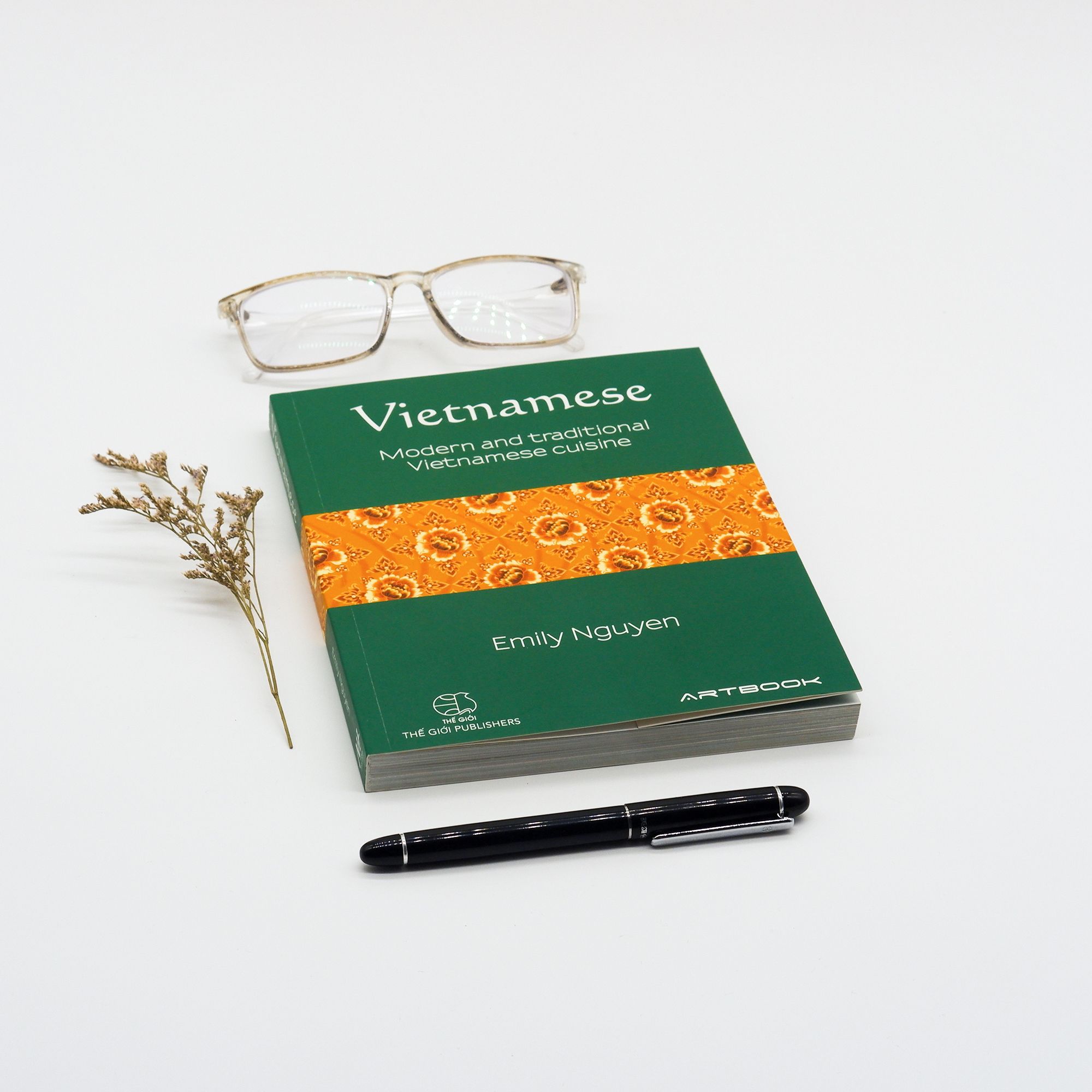 vietnamese modern and traditional vietnamese cuisine