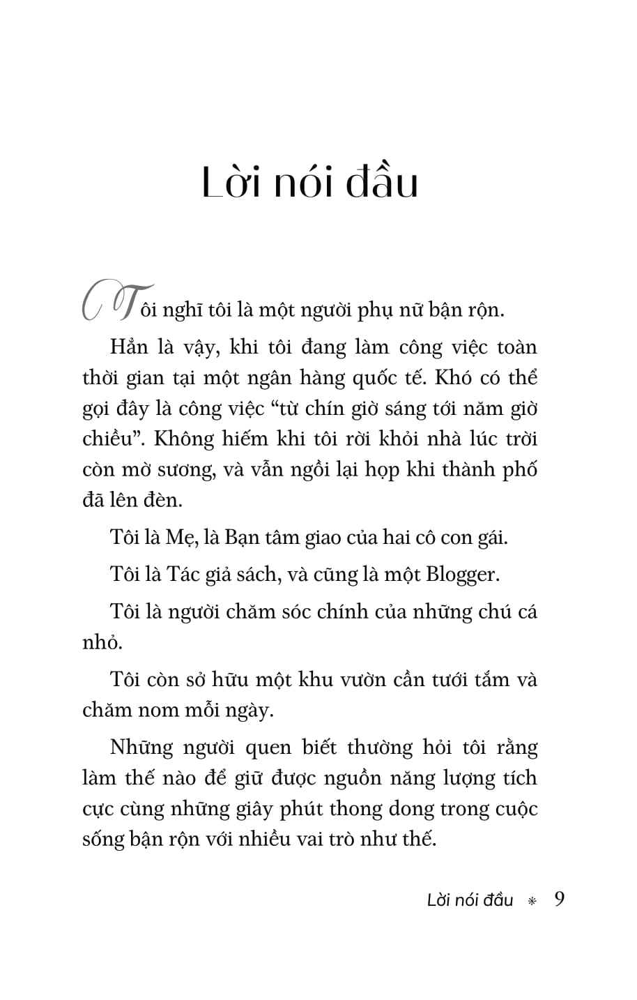 vừa nhặt thóc vừa hát líu lo