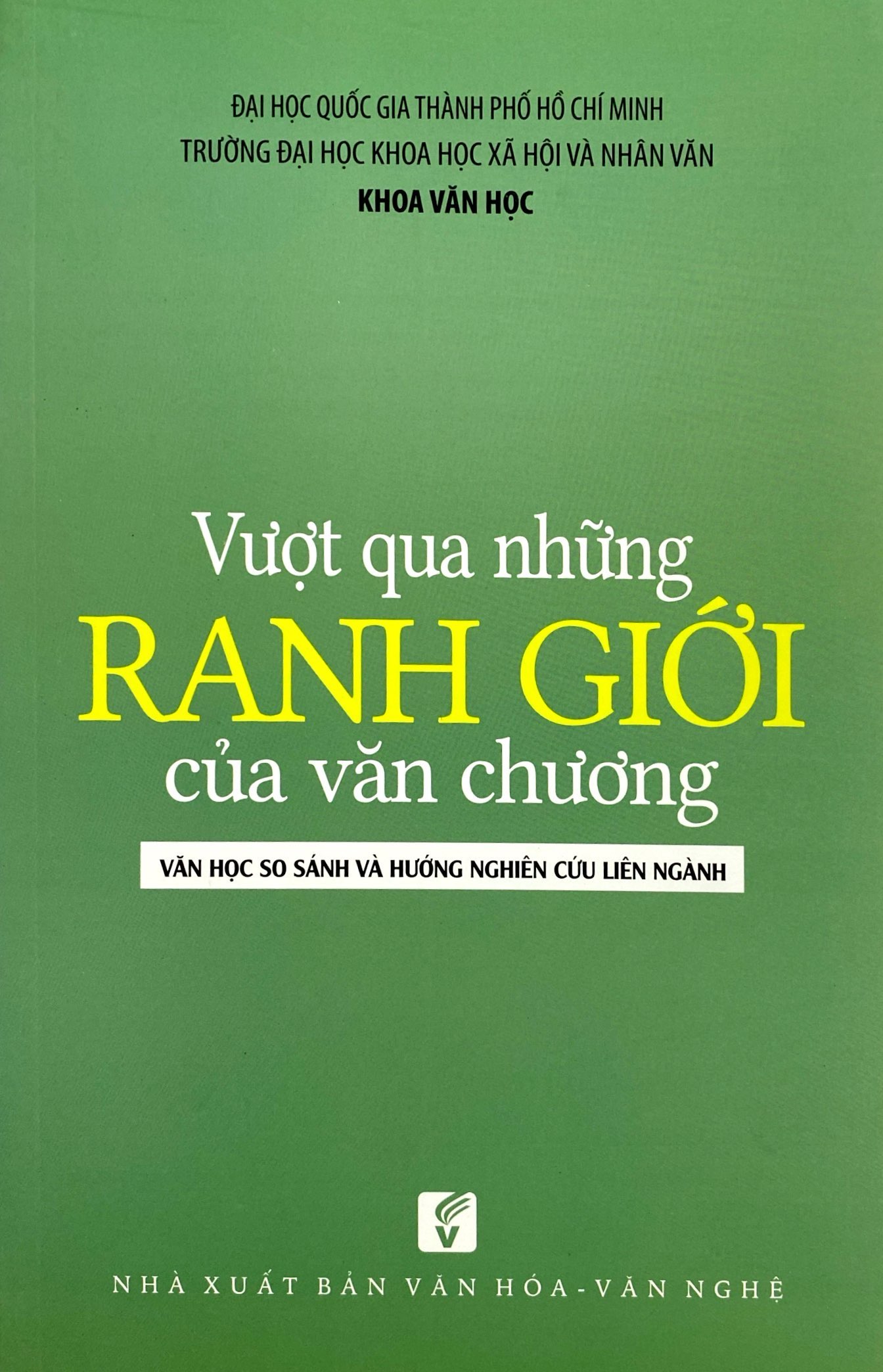 vượt qua những ranh giới của văn chương