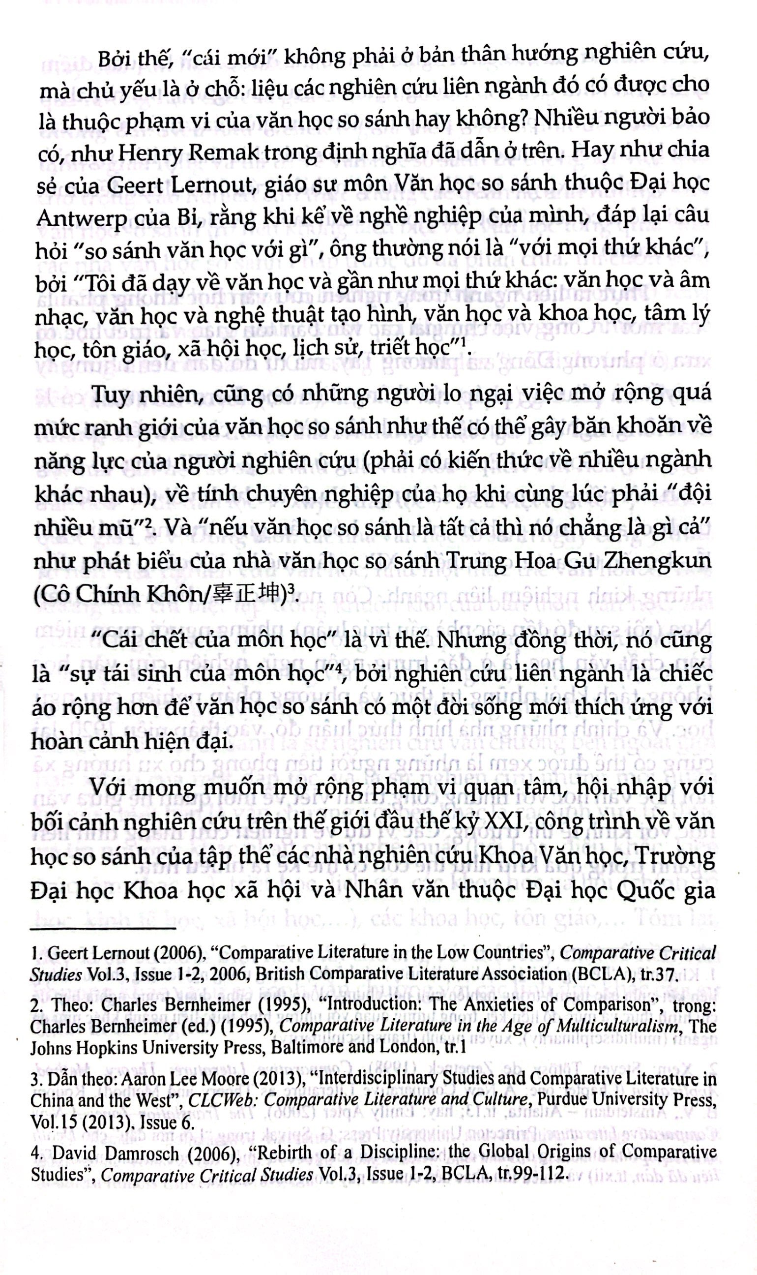 vượt qua những ranh giới của văn chương