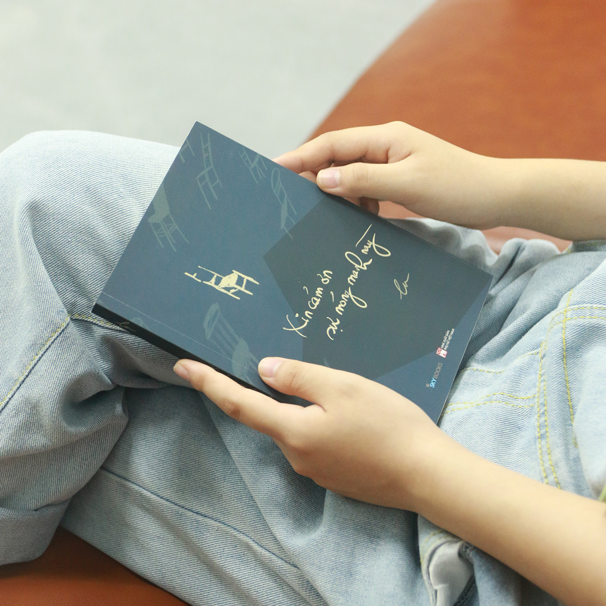 xin cảm ơn sự mỏng manh này