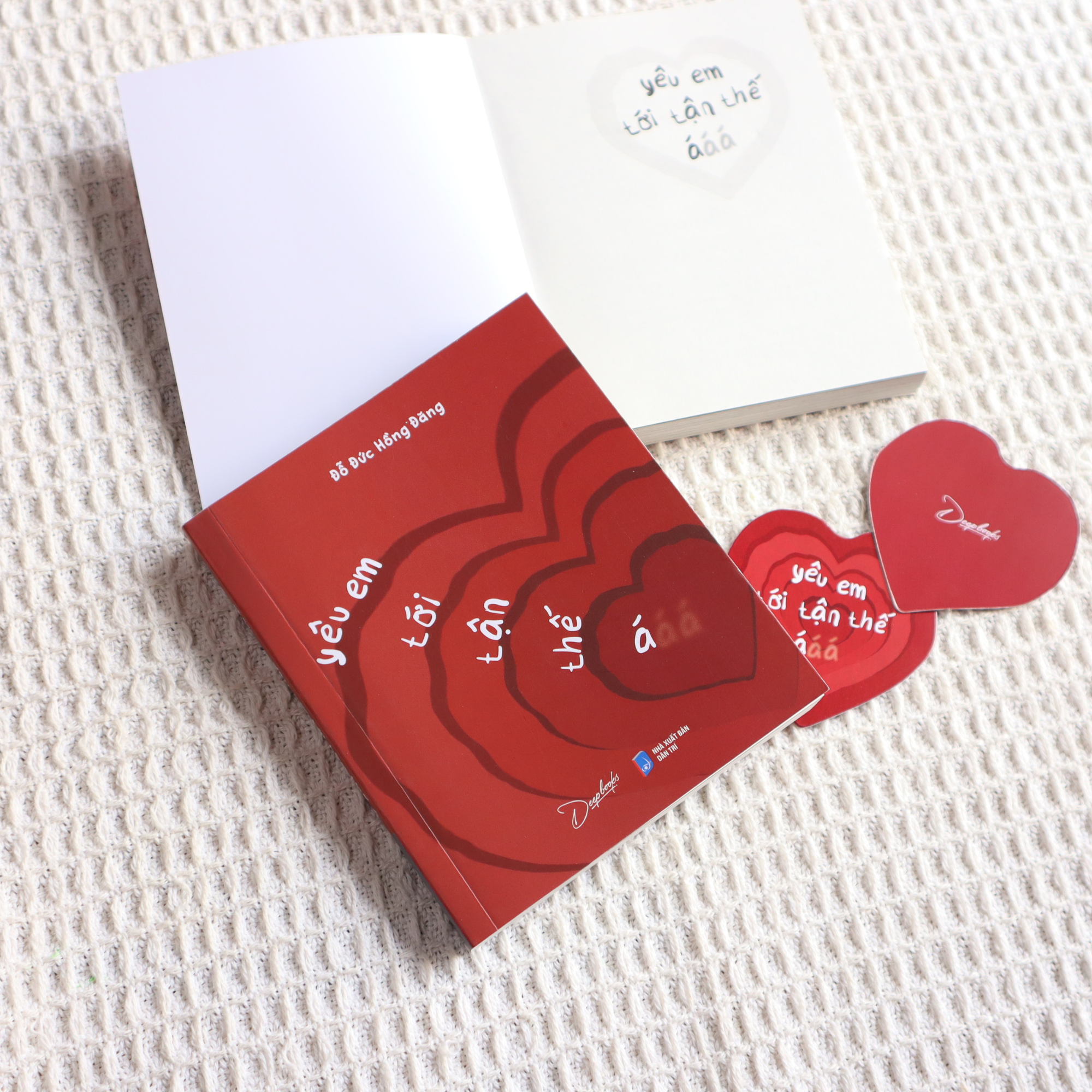 yêu em tới tận thế á