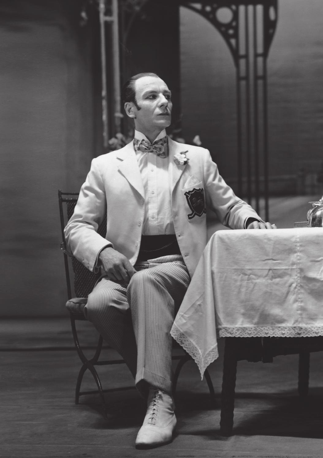 young adult eli readers - the importance of being earnest - stage 6 c2 - downloadable audio files